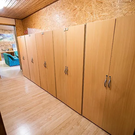 Paradiso Hostel *